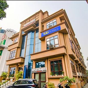 Fabhotel Prime The Rivlet Mg Road